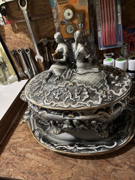 Escultura de decoracao antiga e rara