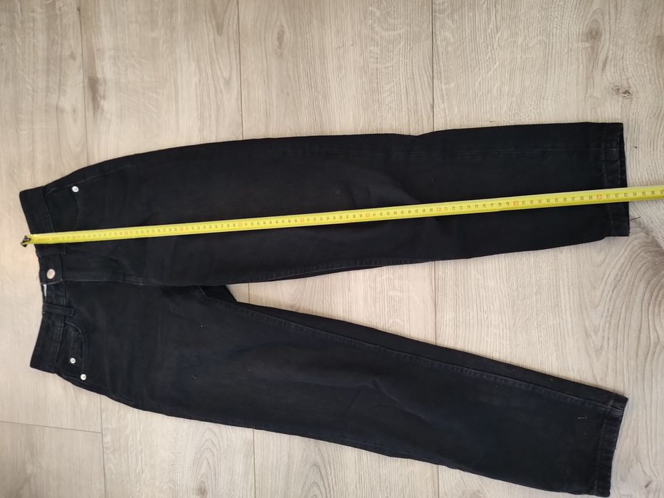 Spodnie Zara jeansy czarne 32, wysoki stan