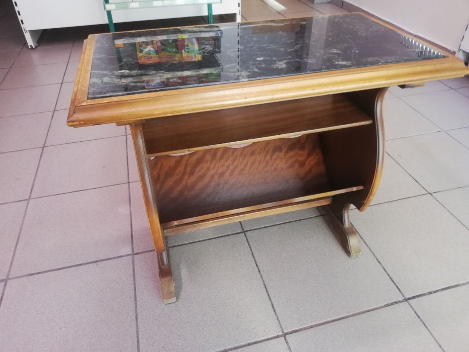 stolik kawowy kamień retro