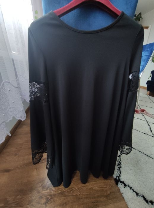 Czarna sukienka ASOS 40