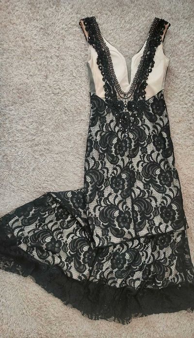 Vestido renda bege/preto