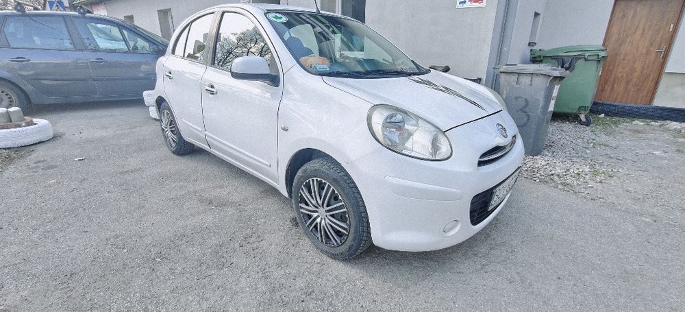 Nissan Micra k13