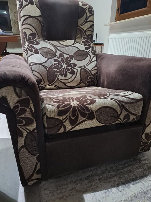 Fotel rozkładany (dostępne 2 sztuki)