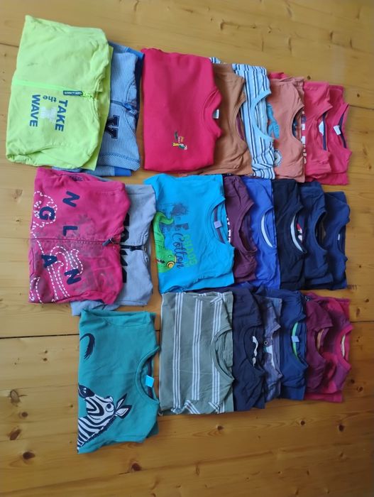 Zestaw bluzki i bluzy długi rękaw.