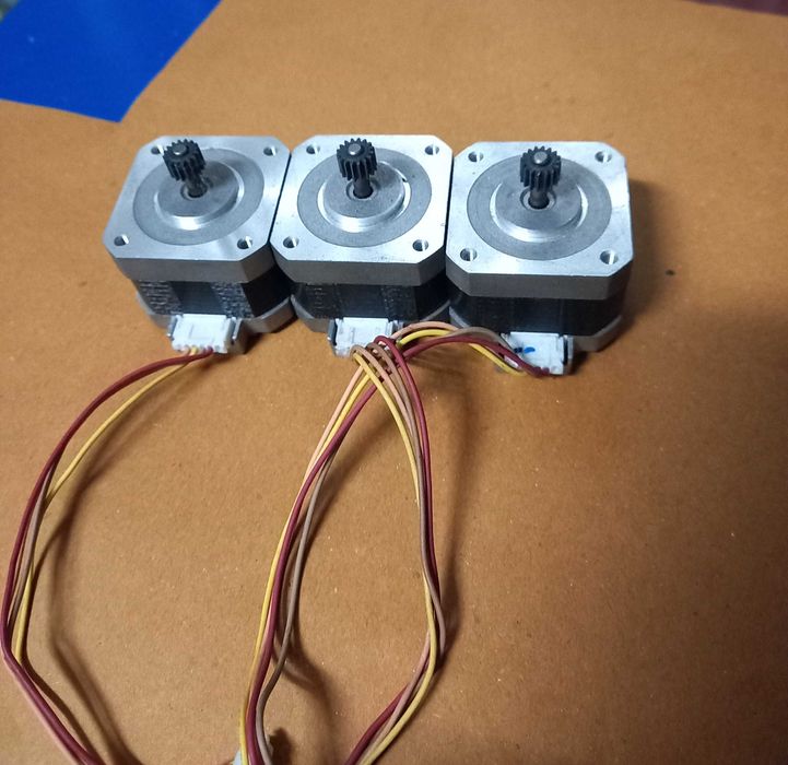 Шаговый двигатель  Nema17 для чпу