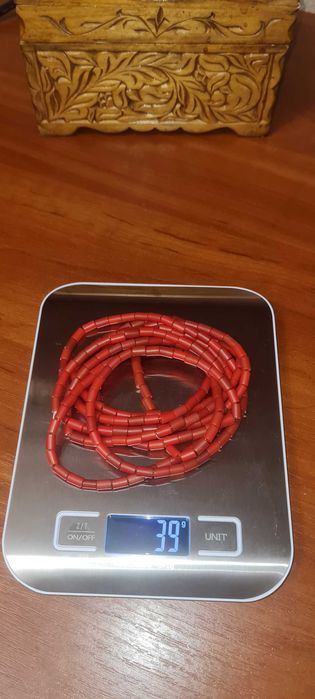 Антикварные семейные бусы с историей начала XX века  39грамм  180см