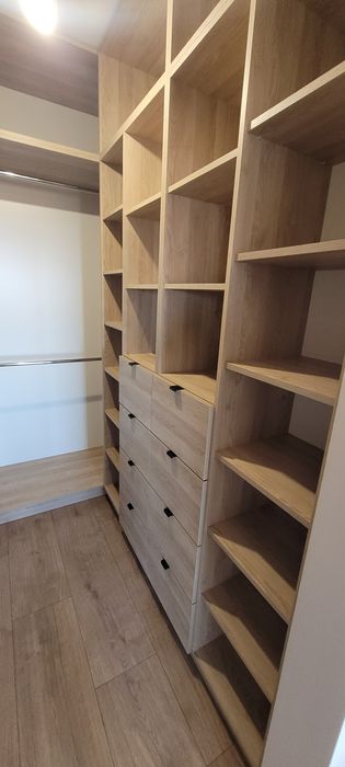 Meble na wymiar Szafy Kuchnie Łazienki Garderoby Zabudowy łazienek