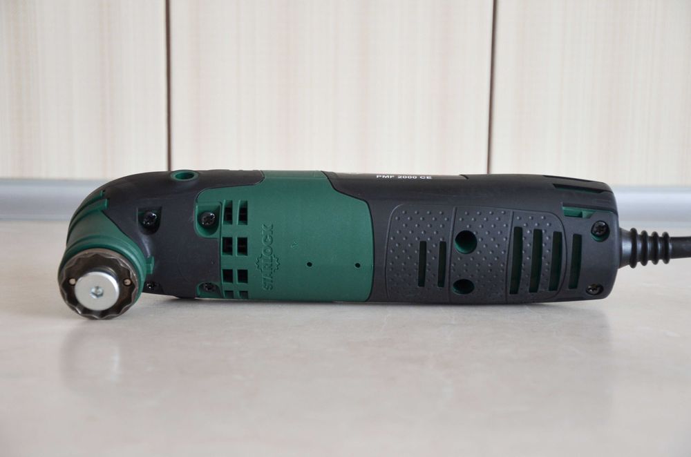 Многофункциональный инструмент Bosch PMF 2000 CE