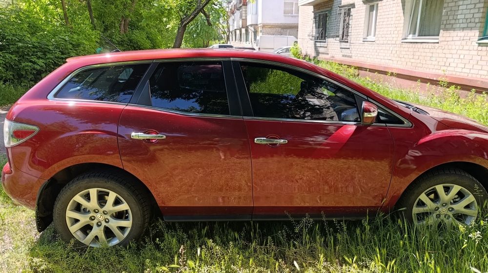 Продам Mazda CX-7