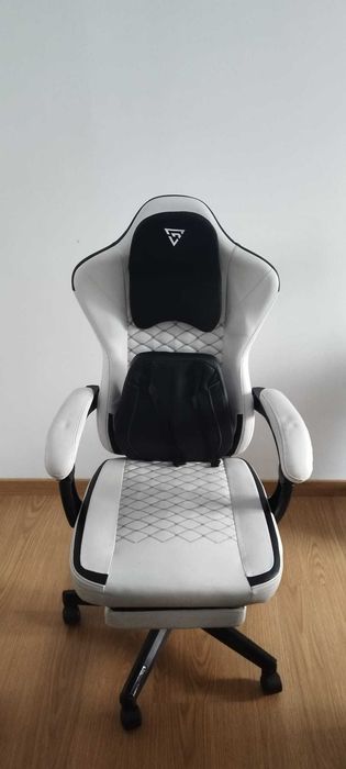 Cadeira Gaming Newskill Branca/Preta