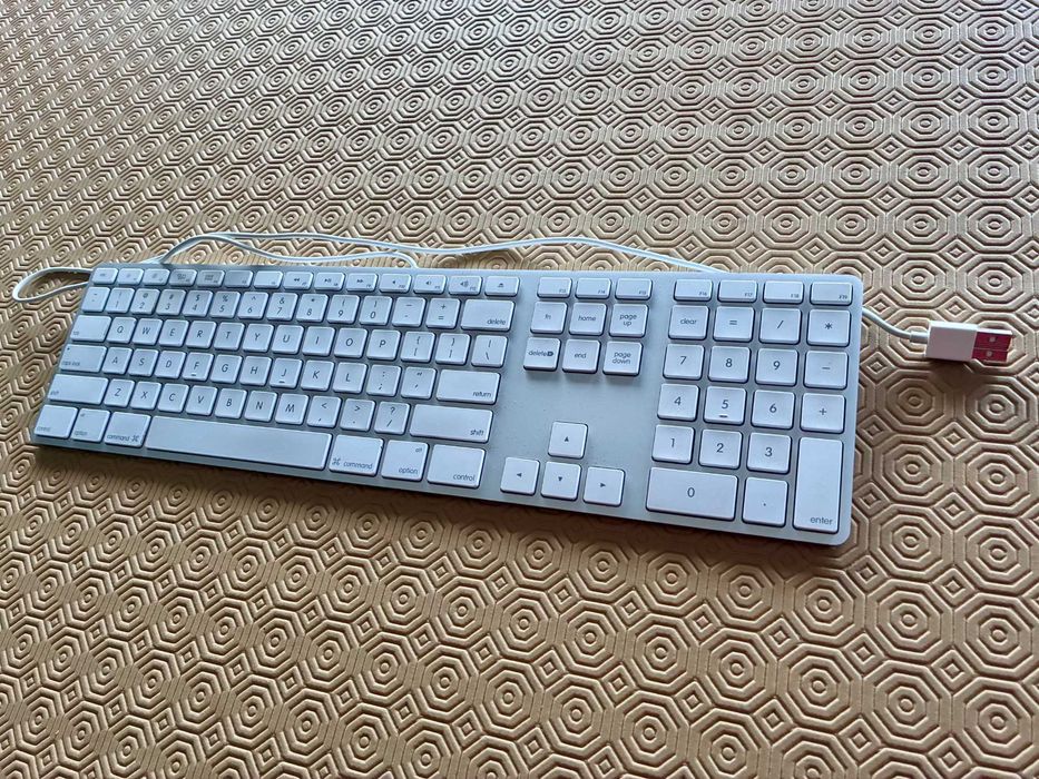 Teclado Apple Extended Keyboard original com fio + teclado numérico