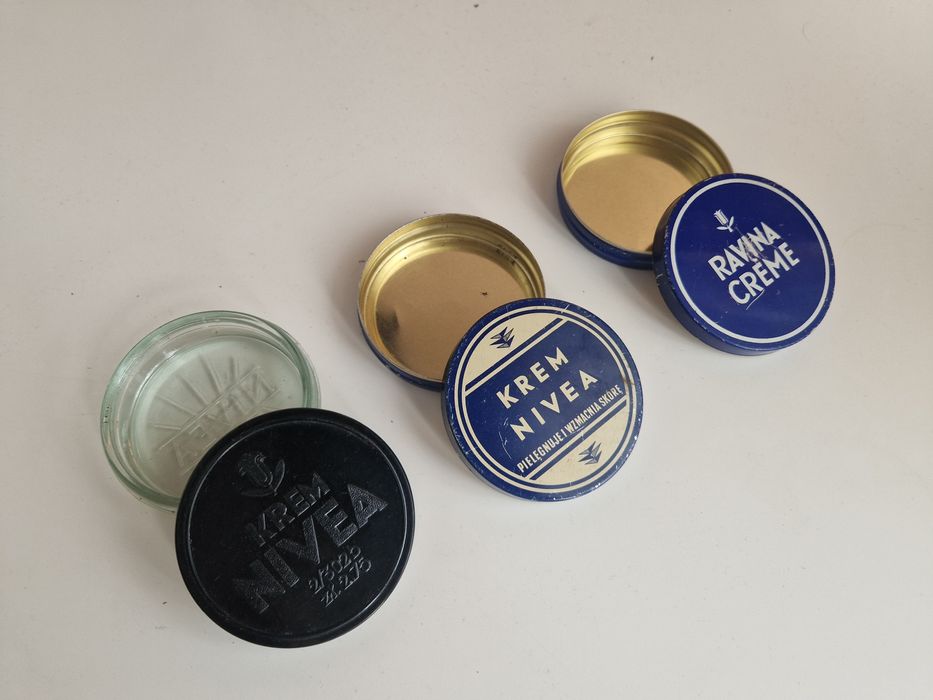 Zestaw 3x Opakowanie puszka retro PRL po kremie NIVEA Lechia Poznań