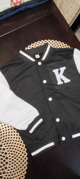 Zestaw paczka 9 bluz 122,128,134 dla chłopca