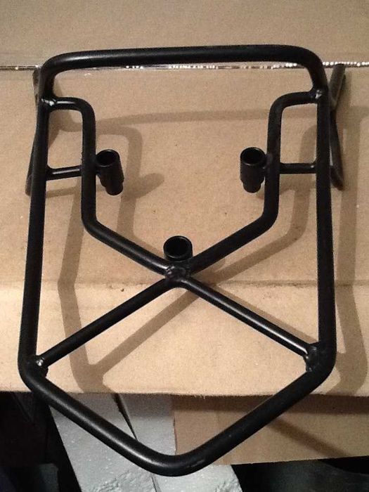 Продам новий багажник на скутер мотоцикл