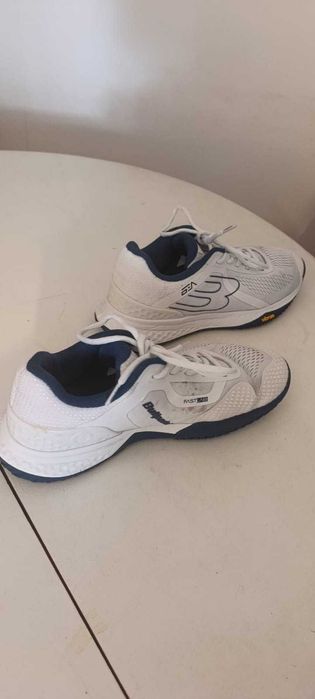 Ténis Padel Bullpadel  Vibram Brancos