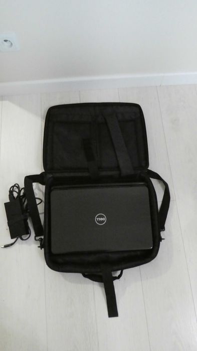 Laptop Dell Inspiron