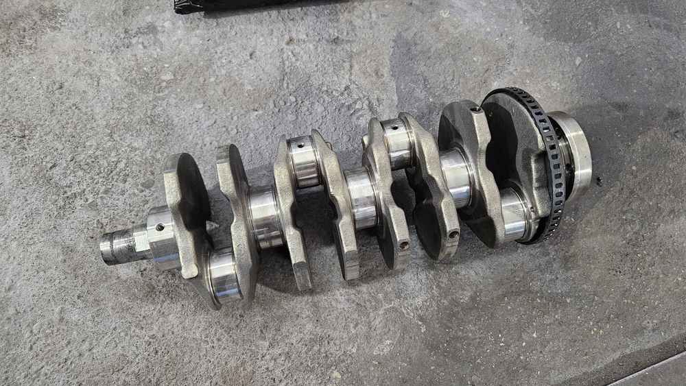 Wał korbowy z19dth 1.9 cdti 150km opel vectra c signum astra zafira