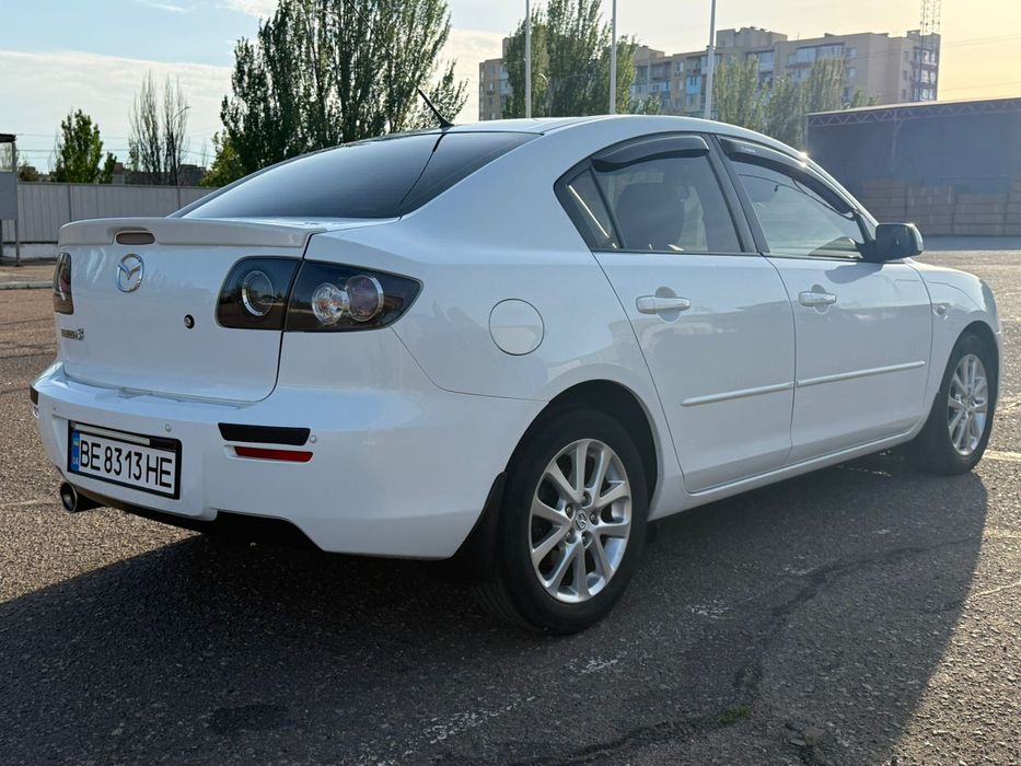 Продаю Мазда 3 2008 BK
