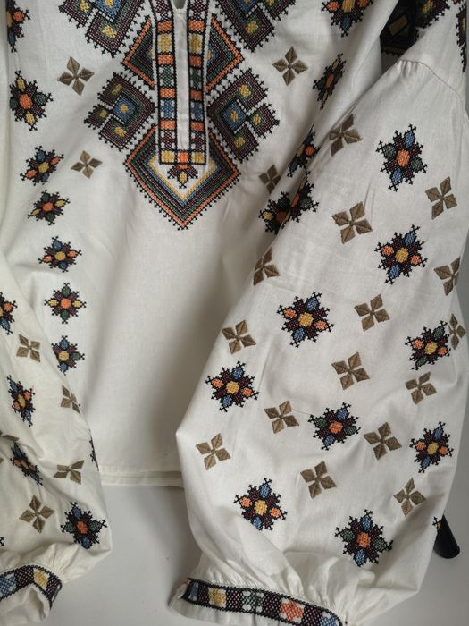 Натуральна вишиванка "Рідна земля" S, M, Л