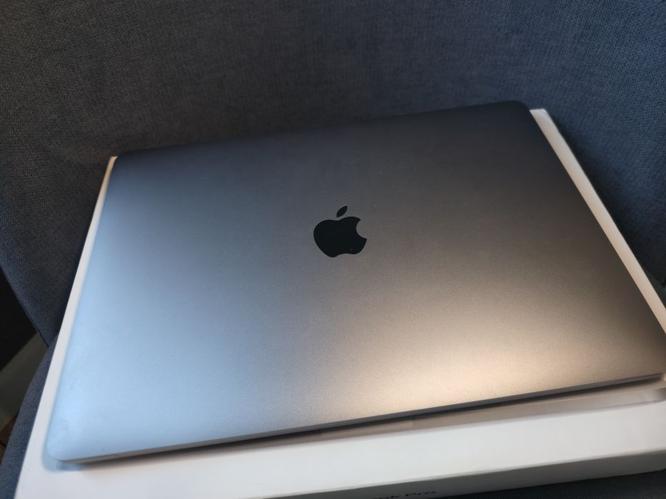 Macbook Pro 13" M1 16/256 (A2338)