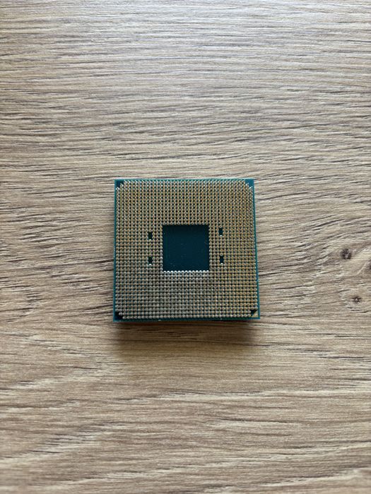 AMD Ryzen 5 1600