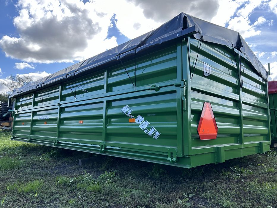 Zabudowa przyczepy rolniczej HL 8011 (boki, burty, hw 6011)