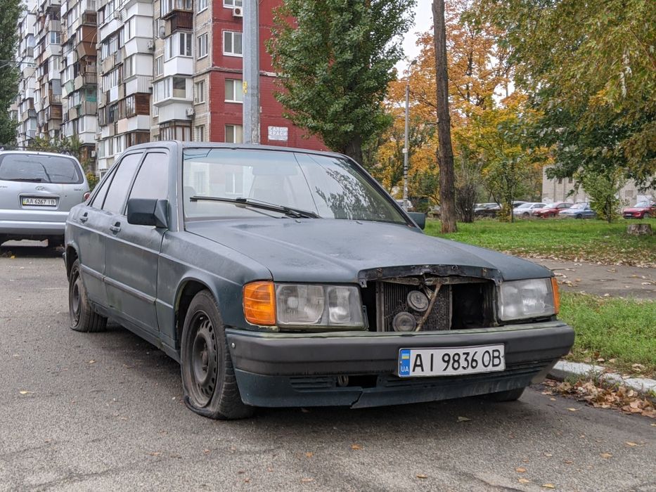 Mercedes Benz 190
