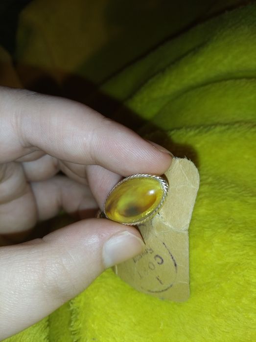 Запонки СССР с янтарём винтажные редкие жолтые с камнем овальные