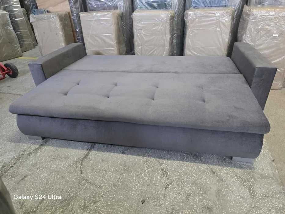 Kanapa MIA z bokami. Wygodna kanapa z poduszkami