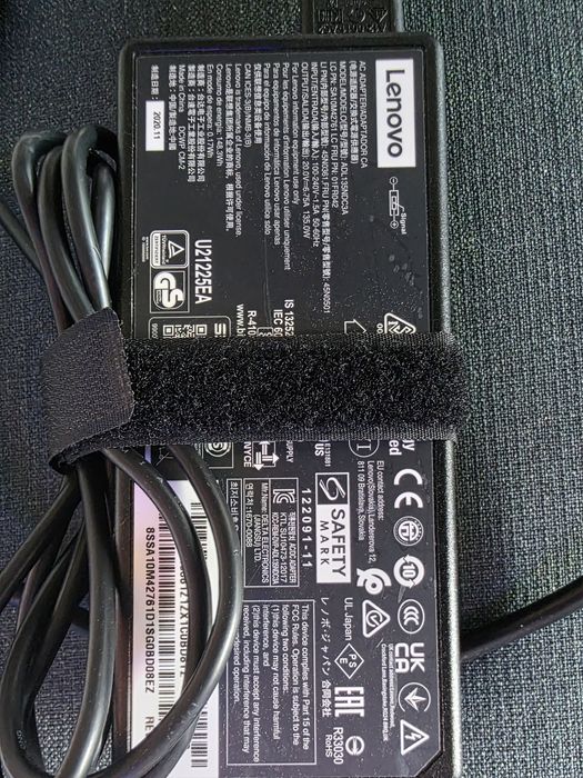Zasilacz lenovo 135w jak nowy