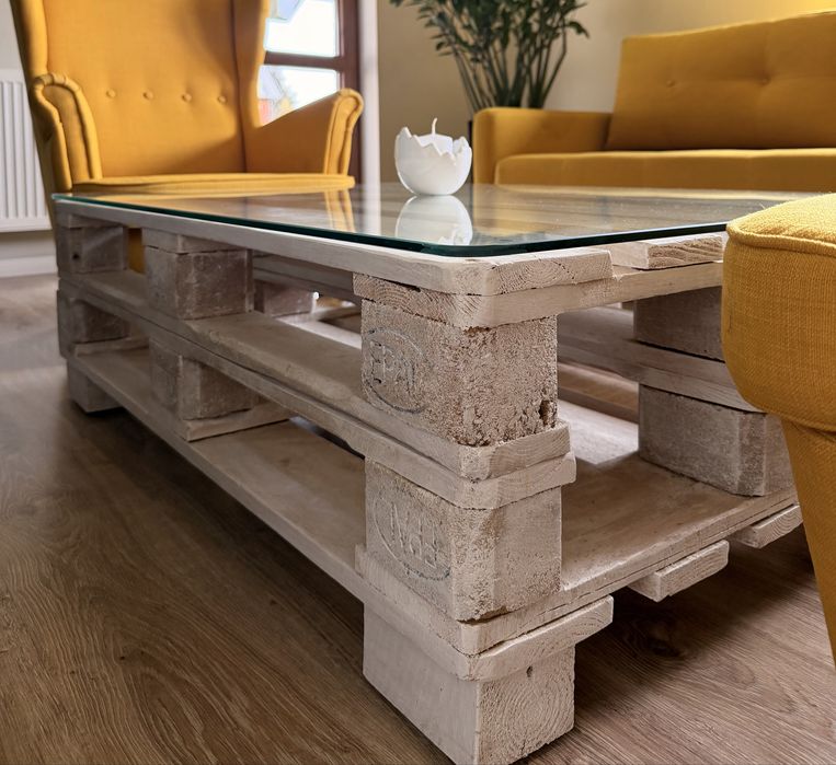 Stół kawowy z palet