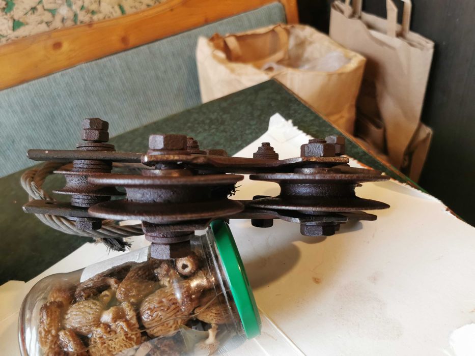 Tyrolka stalowa budowlana gospodarczą bardzo solidna