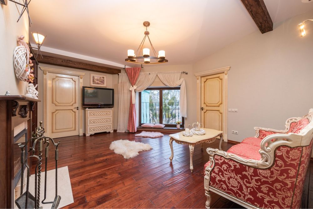 Продаж  пентхаус Антоновича 8  Київ парк Шевченко метро Льва Толстого