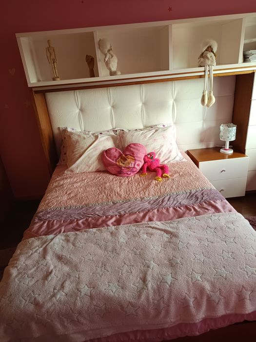Mobília de quarto seminova