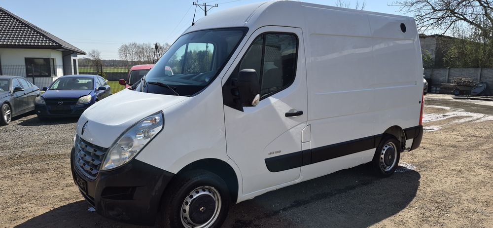 Renault Master 2.3 125km