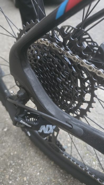 Bicicleta carbono QUER
