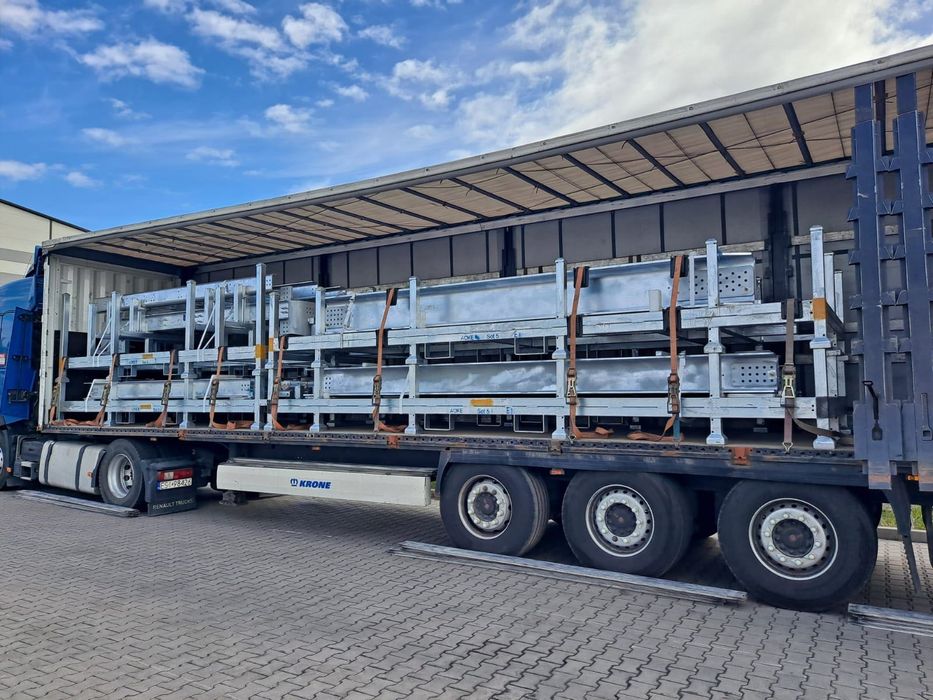 Transport Drogowy  gabaryty platforma plandeka Najazdy koparki pomoc