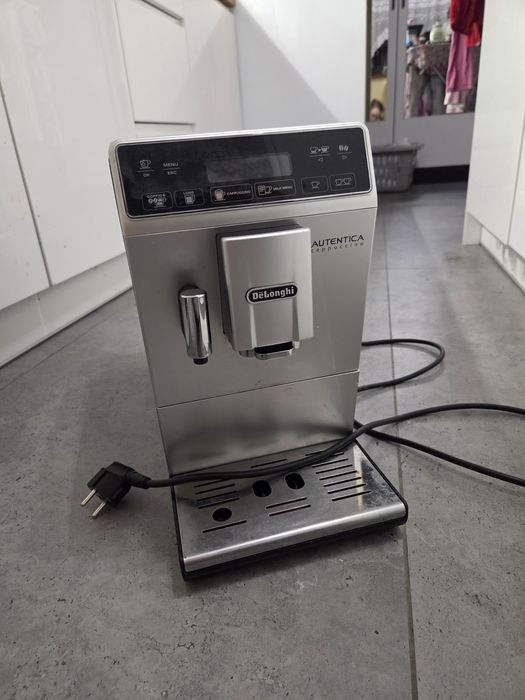 DeLonghi Autentica Cappuccino ETAM 29.660.SB