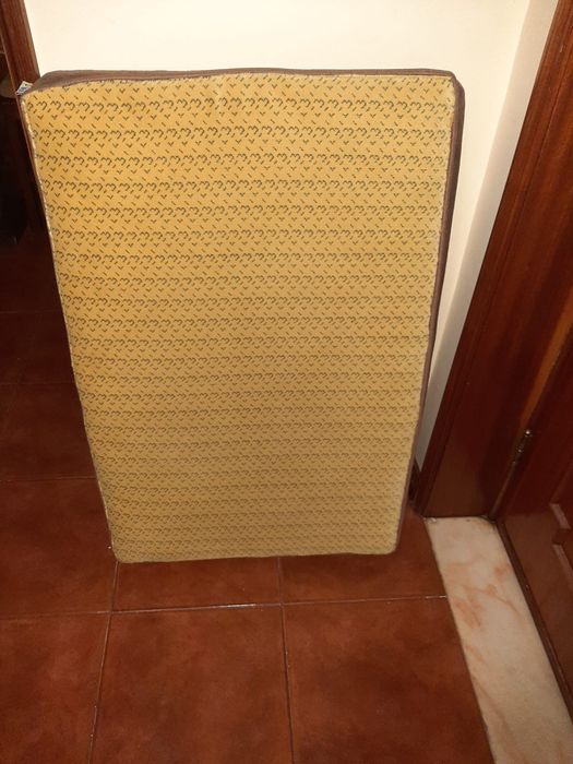 Colchao/cama para caes grandes