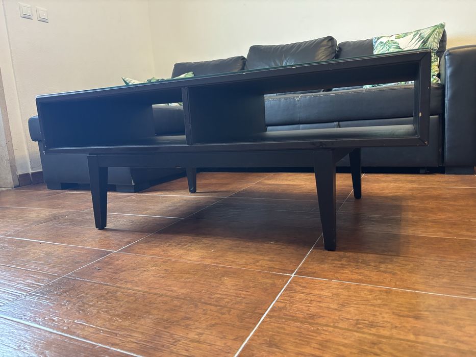 Mesa de centro c/ tampo de vidro