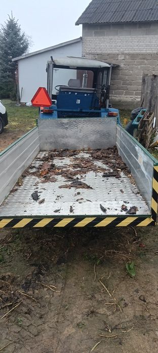 Sprzedam przyczepkę do traktorka