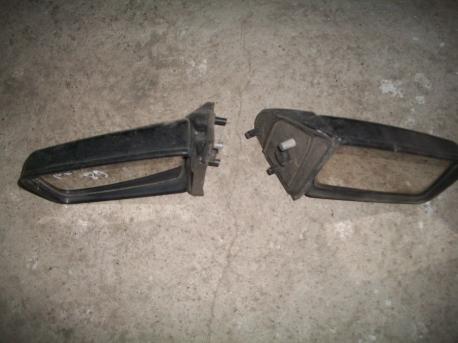 Зеркало Nissan Micra Sunny Bluebird Vanette Primera