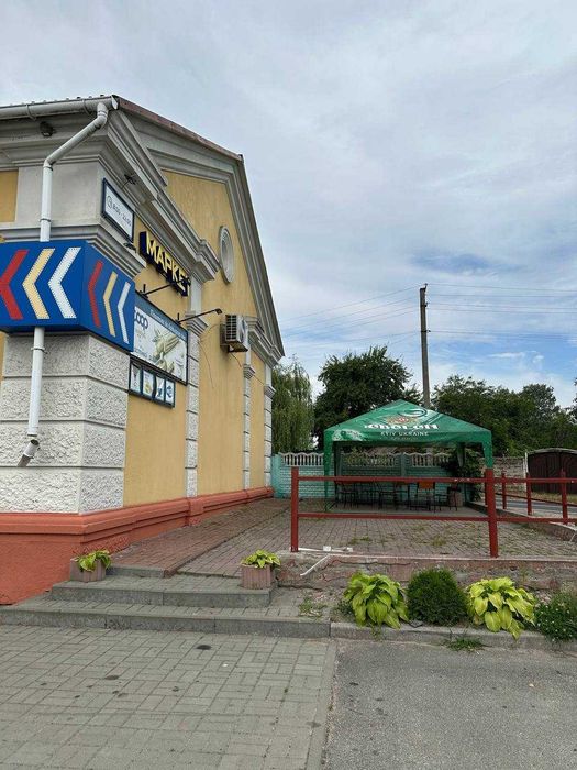Продається діючий магазин с.Лемеші
