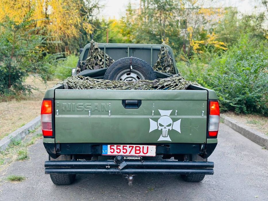 Nissan Navara  4x4 , полный привод 
Двигун працю