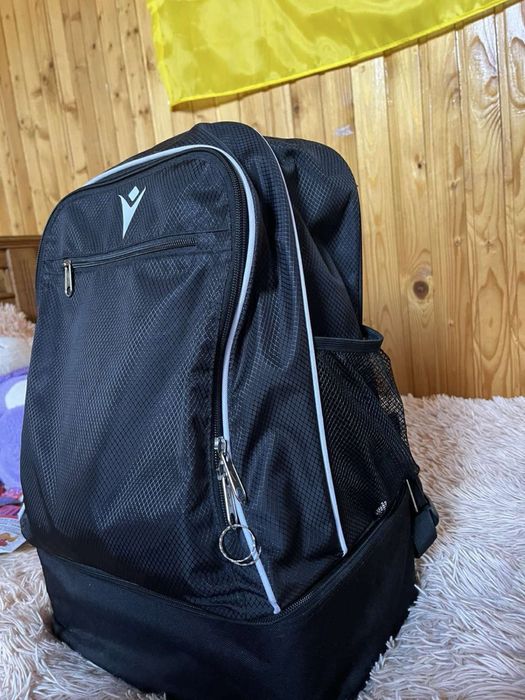 Спортивний рюкзак MACRON MAXI-ACADEMY EVO 59371-09чорний