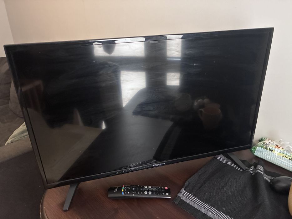 Kruger&matz 32 cale + pilot