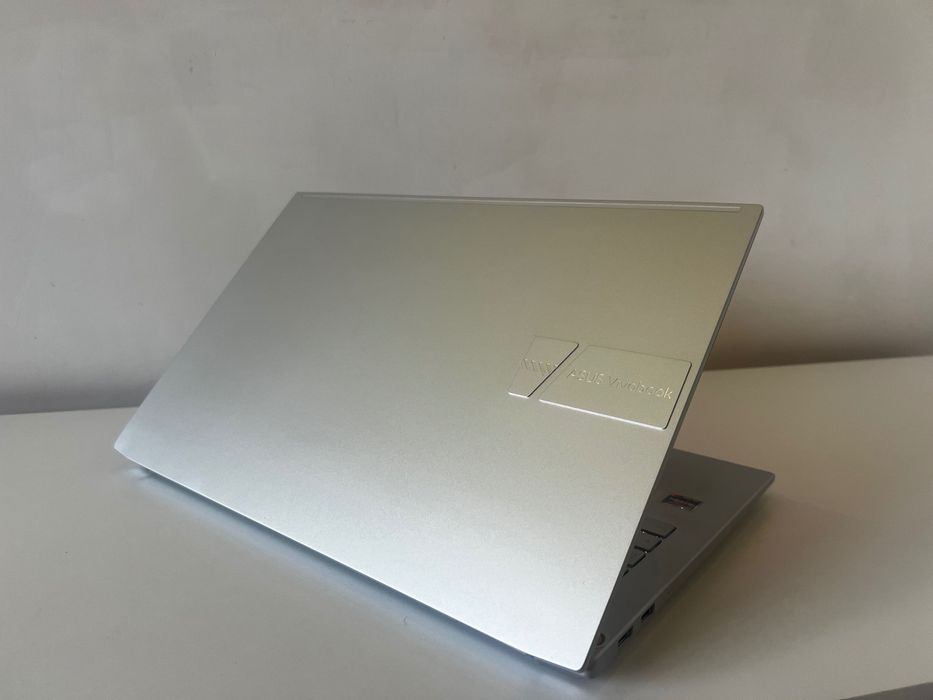 Ігровий ноутбук ASUS Vivobook RTX 3050 OLED 8 ядер игровой