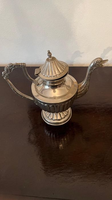 Serviço de chá e café em casquinha vintage