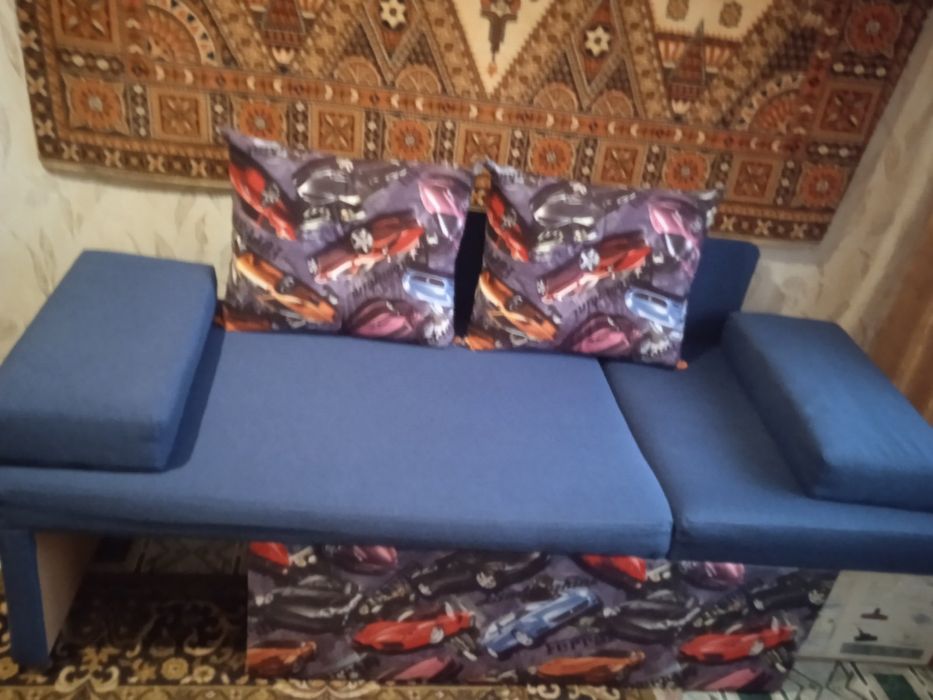 Диван малютка в отличном состоянии , Каменское заводской район