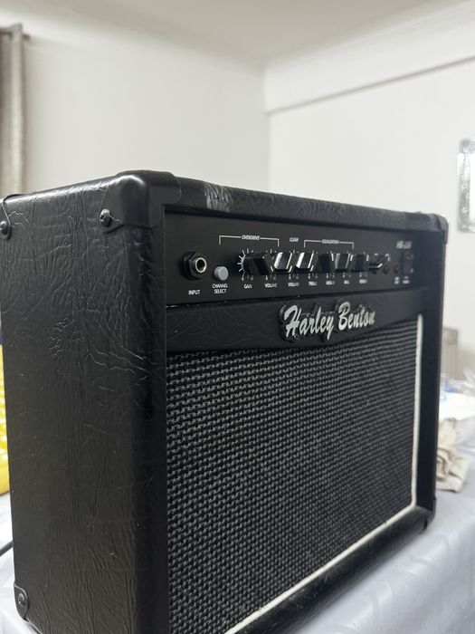 Amplificador Harley Benton HB-20R